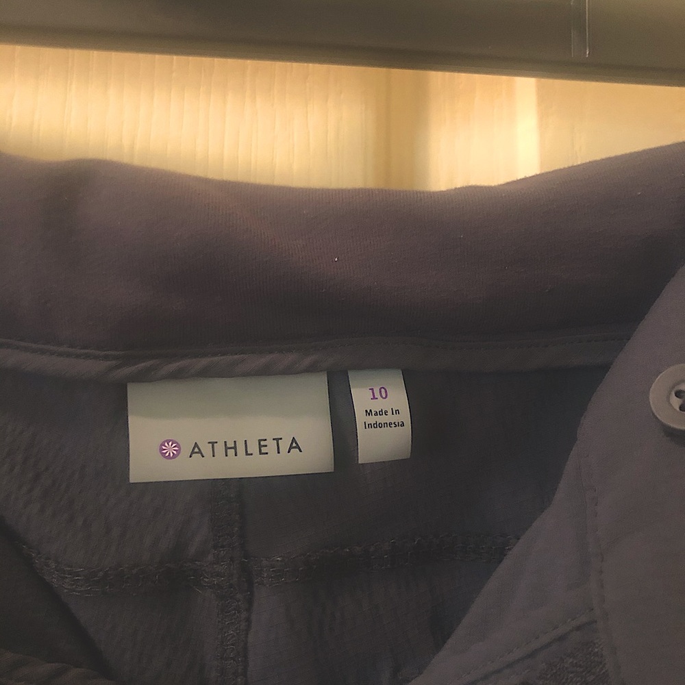 Women’s Athleta Trekkie crop pants